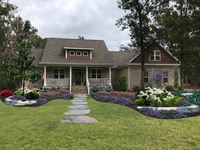 Screenshot of iScape Sample Project - Front of House - After